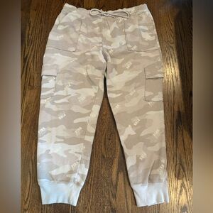 PINK Victoria's Secret Beige Camo Pants